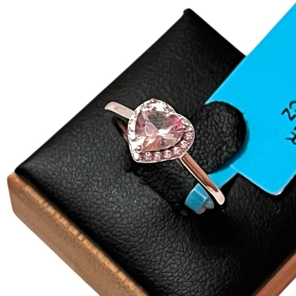 Beautiful Heart Shaped Pink Morganite CZ Sterling Silver Ring Size 7 - Picture 3 of 8